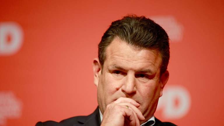 Bürgergeld-Reform: Hubertus Heil gesteht Fehler ein – Grundsicherung soll schärfer werden Bürgergeld-Reform: Hubertus Heil gesteht Fehler ein – Grundsicherung soll schärfer werden